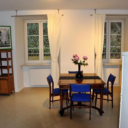Prudentia Apartments Brzozowa Варшава Екстериор снимка