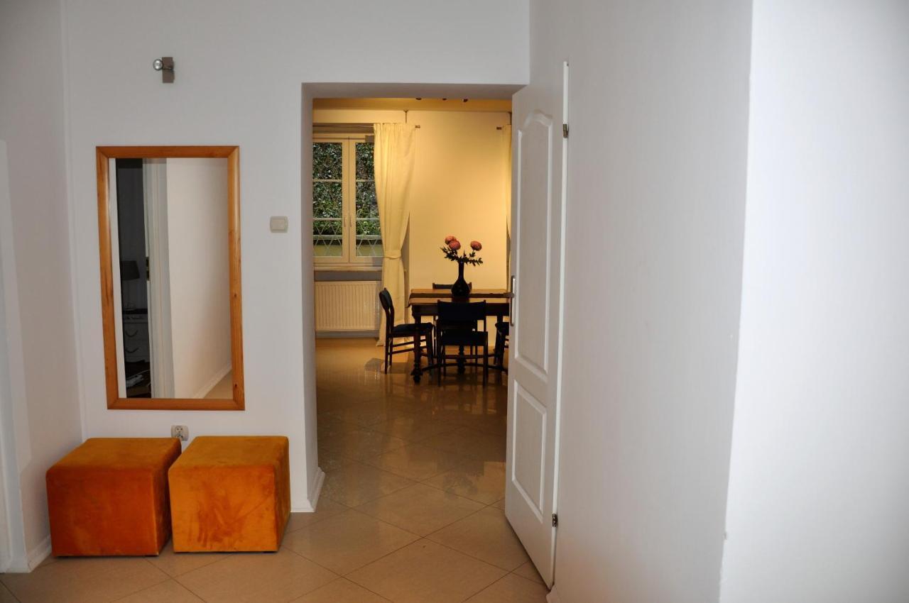 Prudentia Apartments Brzozowa Варшава Екстериор снимка