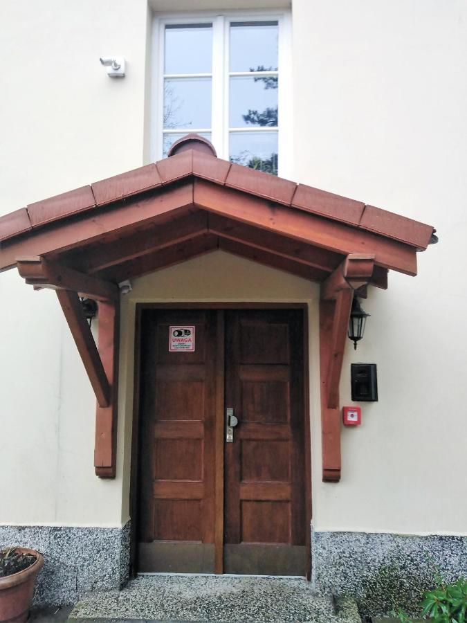 Prudentia Apartments Brzozowa Варшава Екстериор снимка